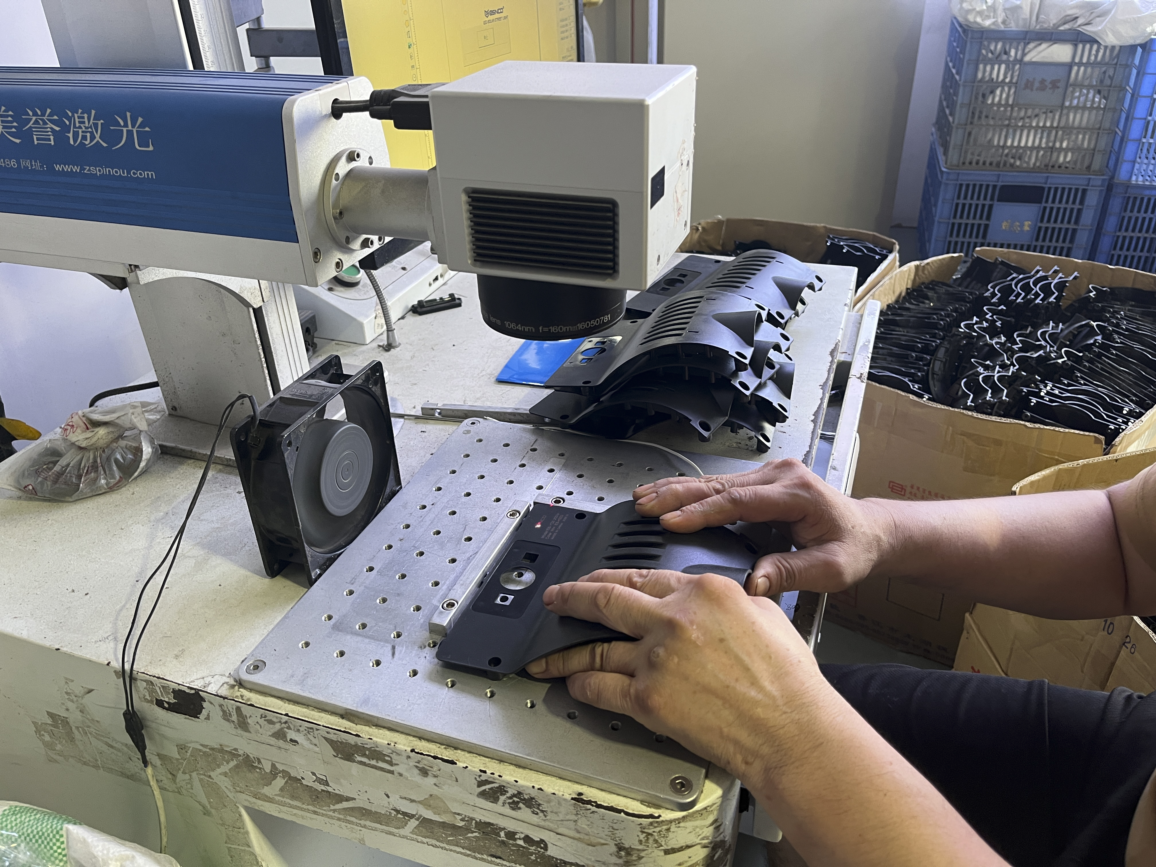 太陽(yáng)能一體化路燈-王者(圖6)